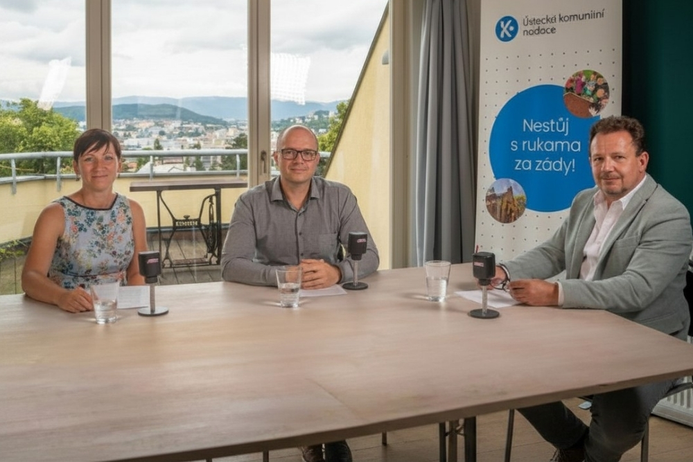 Kateřina Valešová a Tomáš Horyna v Podcastu ARMEX: Odpovědné podnikání začíná v regionech